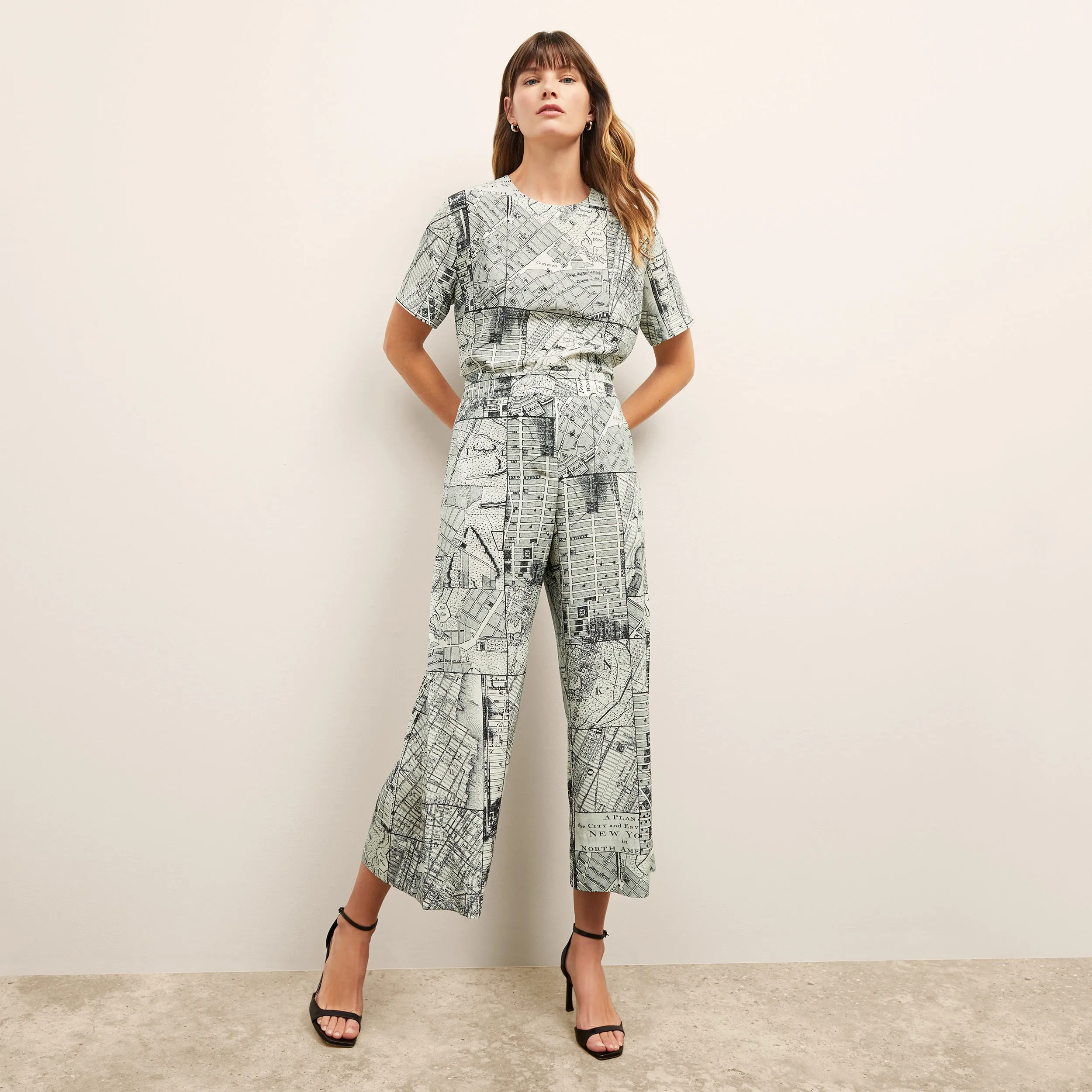 Annika Tee - Washable Silk :: Borough Print