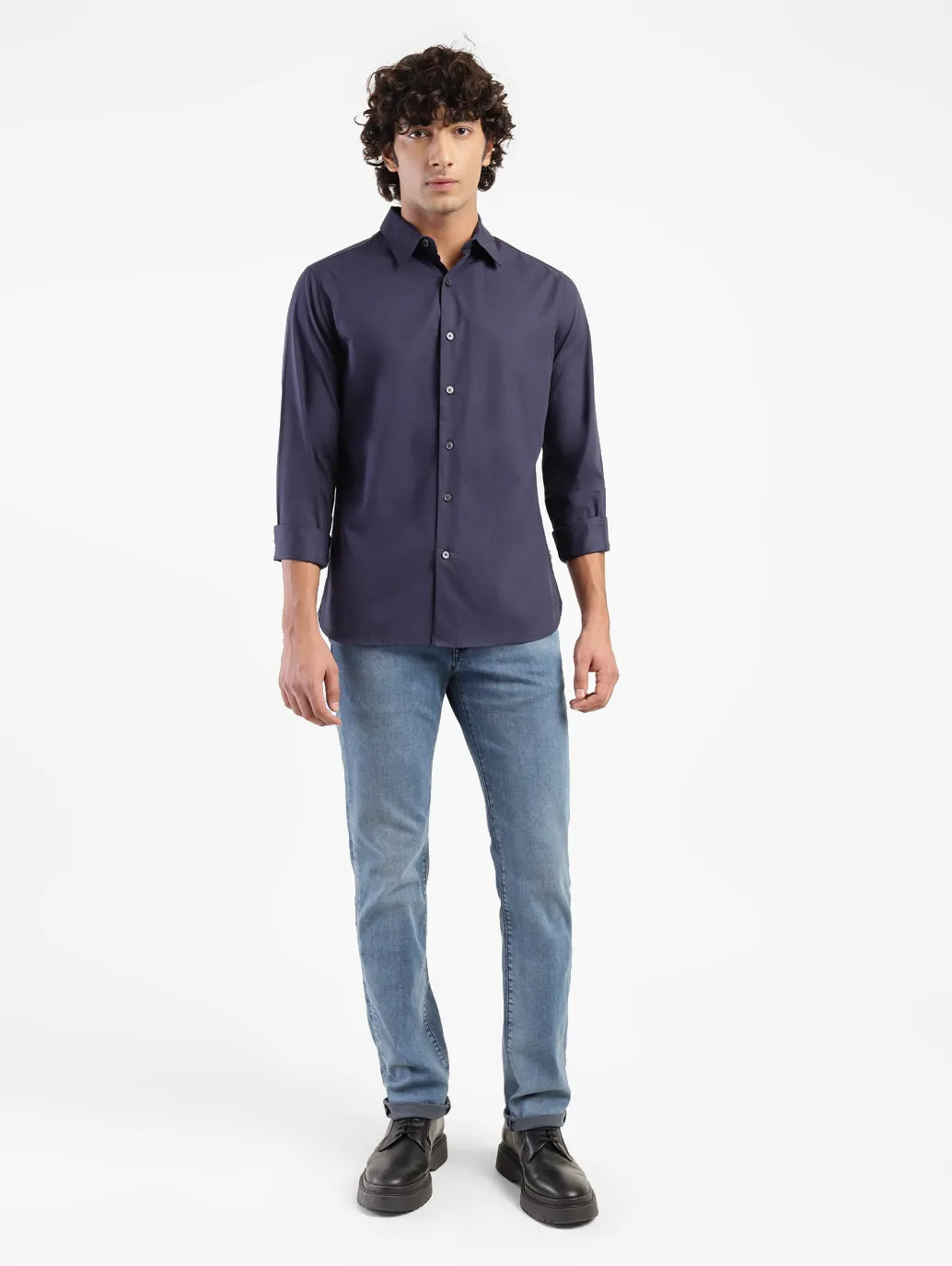 Men's Solid Spread Slim Fit Shirt